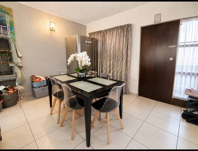 2 BEDROOM APARTMENT FOR SALE IN THREE RIVERS PROPER